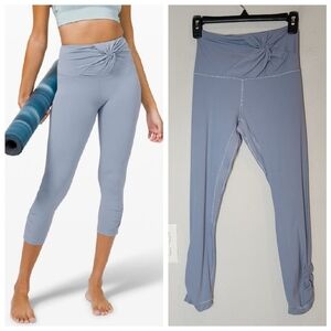 Lululemon Align crop twist waist highrise blue leggings.  Size 4.